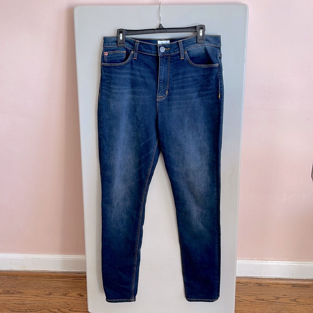 HUDSON BLAIR HIGH RISE SUPER SKINNY JEANS. Size 32